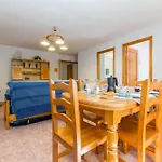 בית נופש Villa-piedralaves-amatalasvinas-piscina-4 Viviendas פיידרלבס
