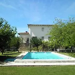 Villa-piedralaves-amatalasvinas-piscina-4 Viviendas פיידרלבס