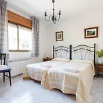 בית נופש Villa-piedralaves-amatalasvinas-piscina-4 Viviendas פיידרלבס