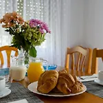 Villa-piedralaves-amatalasvinas-piscina-4 Viviendas בית נופש