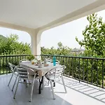 Holiday home Villa-piedralaves-amatalasvinas-piscina-4 Viviendas