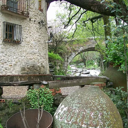 Villa-piedralaves-amatalasvinas-piscina-4 Viviendas *