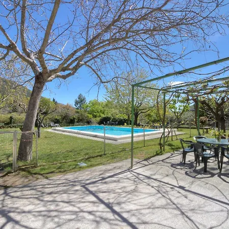 Villa-piedralaves-amatalasvinas-piscina-4 Viviendas * Piedralaves