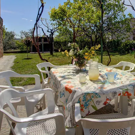 בית נופש Villa-piedralaves-amatalasvinas-piscina-4 Viviendas פיידרלבס