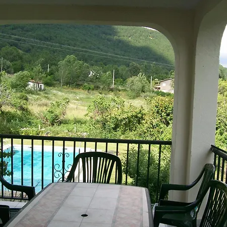 בית נופש Villa-piedralaves-amatalasvinas-piscina-4 Viviendas *