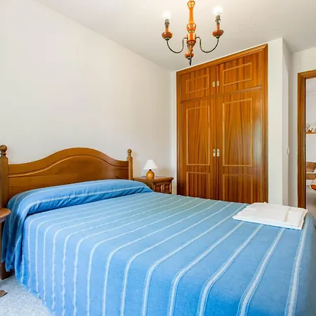 Vakantiehuis Villa-piedralaves-amatalasvinas-piscina-4 Viviendas