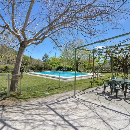 Villa-piedralaves-amatalasvinas-piscina-4 Viviendas Piedralaves