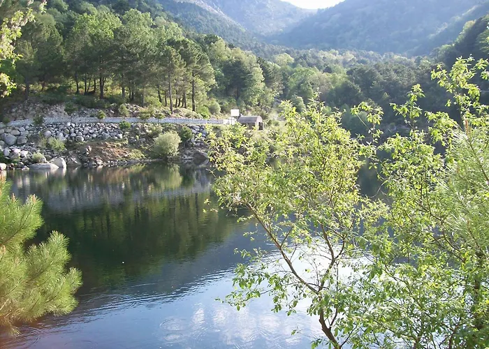 Amatalasviñas * Piedralaves