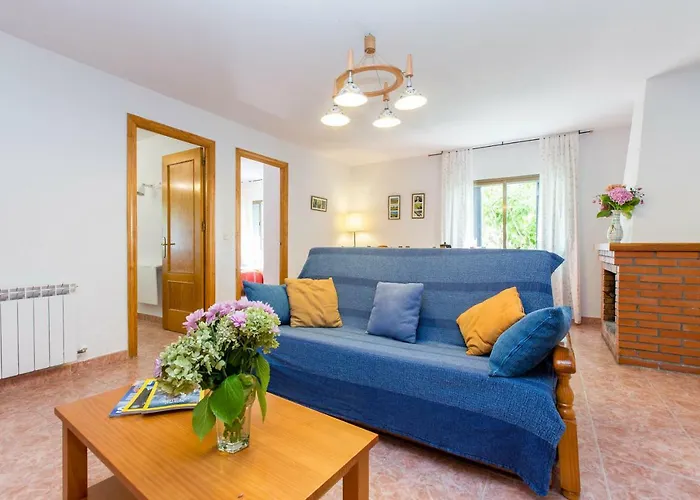 Villa-piedralaves-amatalasvinas-piscina-4 Viviendas Дом отдыха Пьедралавес