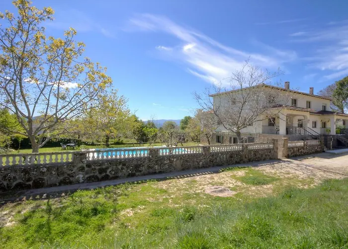 Villa-piedralaves-amatalasvinas-piscina-4 Viviendas *